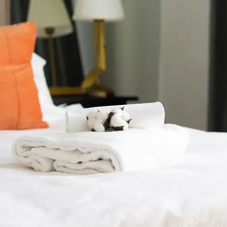 Iris By Portofinohomes Apartment *
