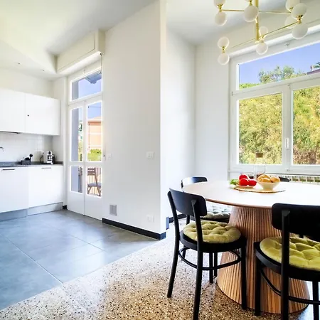 Iris By Portofinohomes Apartment