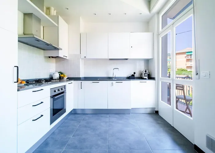 Iris By Portofinohomes