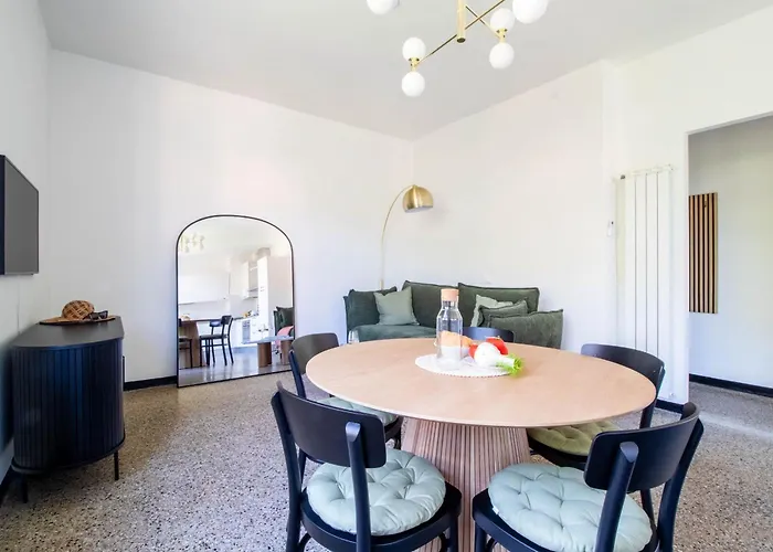 Iris By Portofinohomes